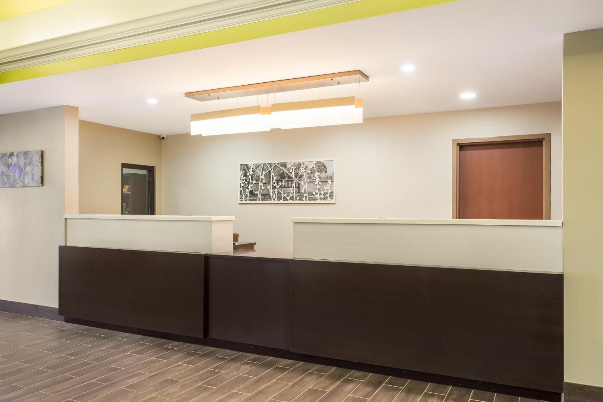 Sleep Inn & Suites North Mobile Saraland Buitenkant foto