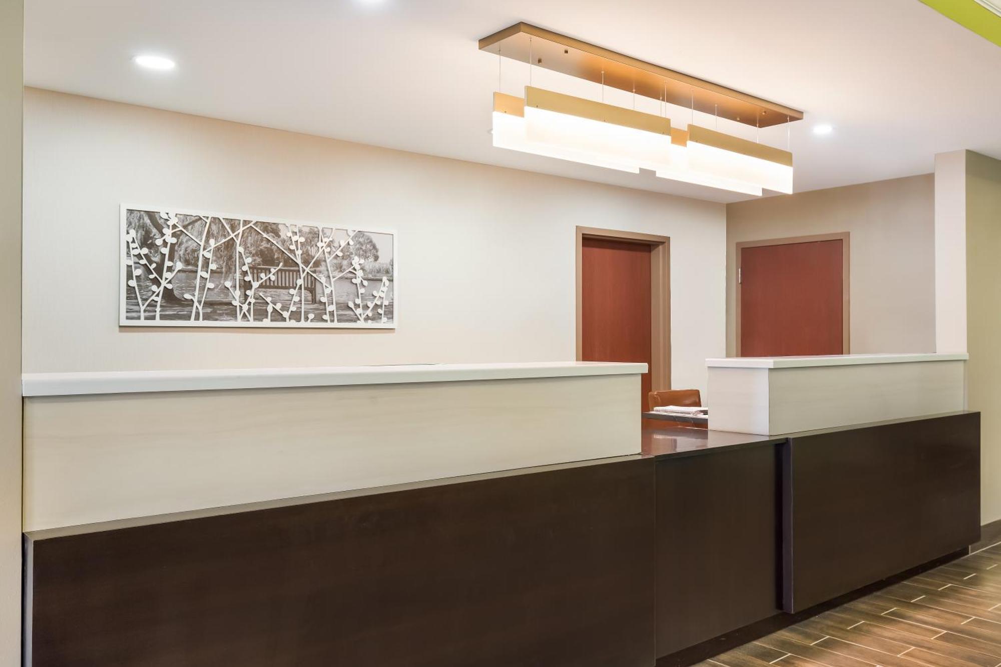 Sleep Inn & Suites North Mobile Saraland Buitenkant foto